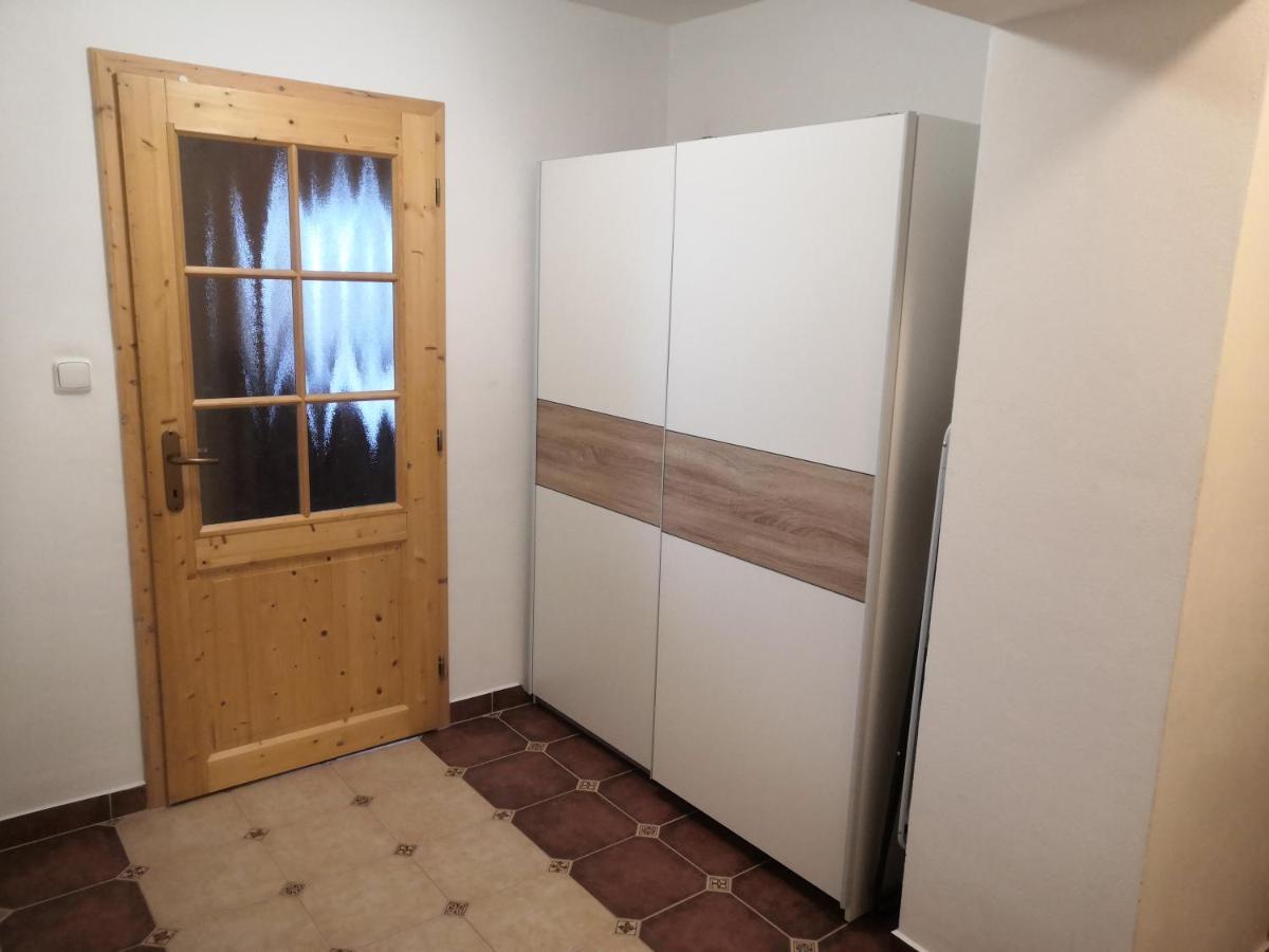 Apartment Lipno Sumava Pro 8 Hostu Lipno nad Vltavou Esterno foto
