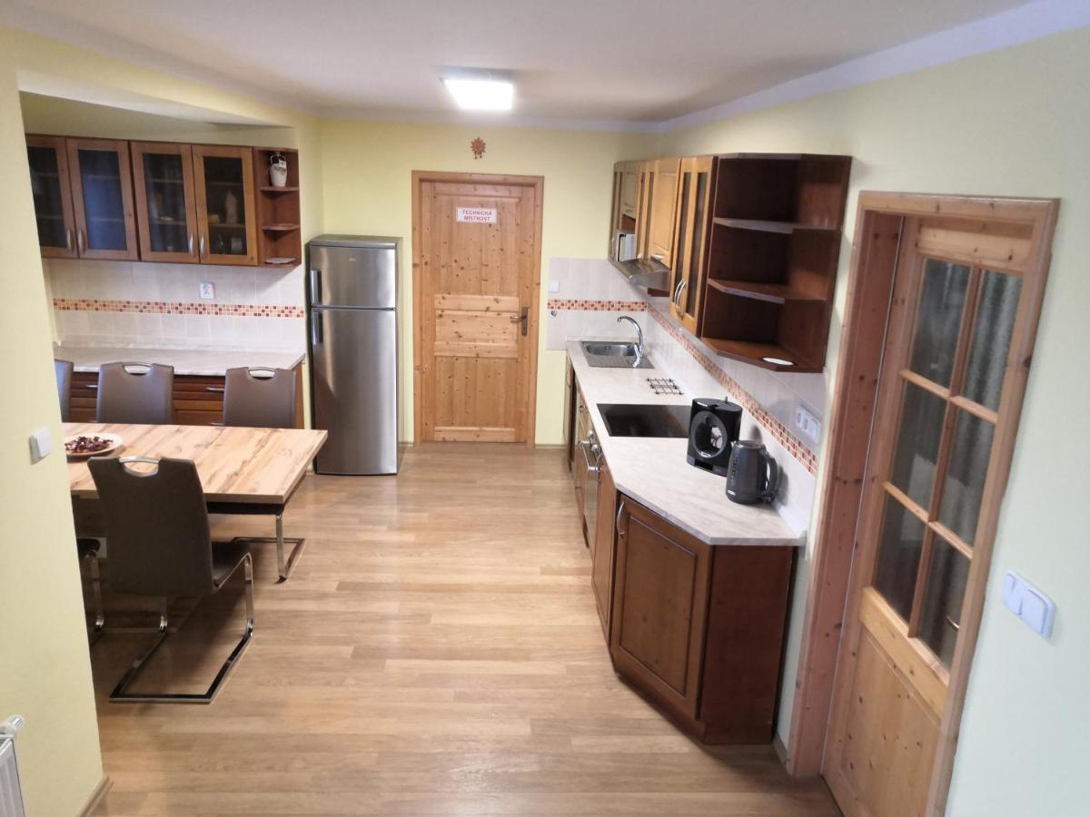 Apartment Lipno Sumava Pro 8 Hostu Lipno nad Vltavou Esterno foto
